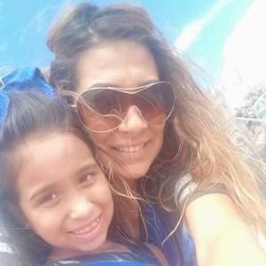 Meet your Posher, Valarie