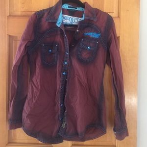 Branded wrangler rock 47 button down