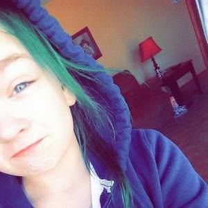 Meet your Posher, Tessa