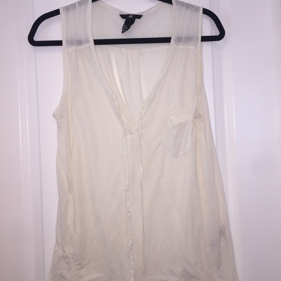 H&M light and airy sleeveless top
