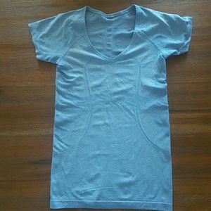 Blue Lululemon V-Neck tee size 6