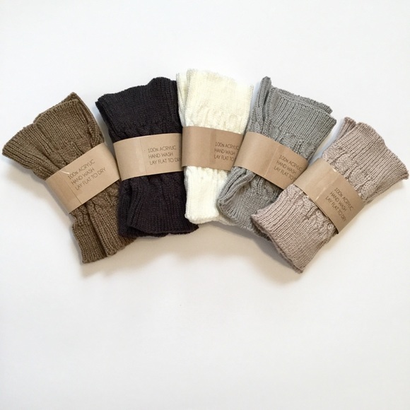 🚨CLEARANCE 2 LEFT Boot Cuffs - Picture 3 of 3