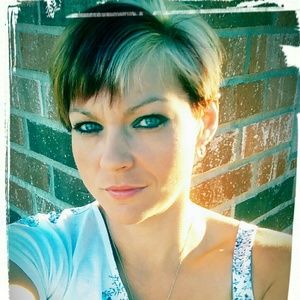 Meet your Posher, Jodi