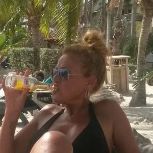 Meet your Posher, Chell