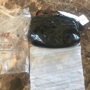 Coach clutch NWT