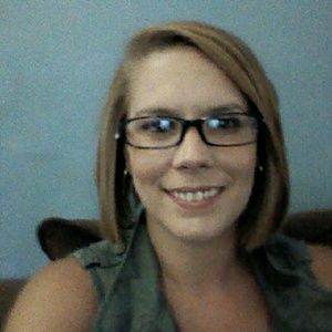 Meet your Posher, Hillary