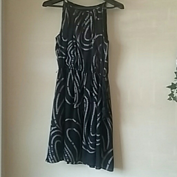 Banana Republic Dresses & Skirts - 💸💲SALE💸💲Black Banana Republic  dress