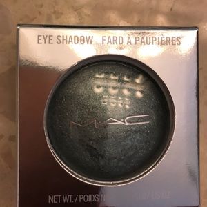 Mac Mineralize eyeshadow