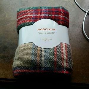 Modcloth blanket scarf NWT