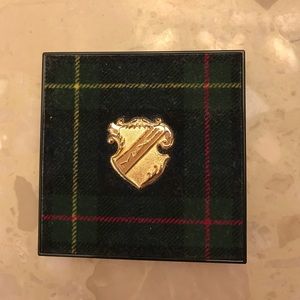 Mac Holiday Eyeshadow compact