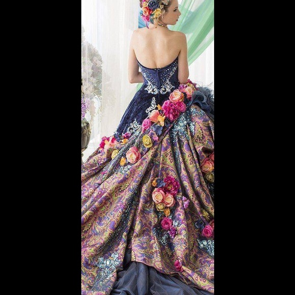 @rubymagnolia has sizes xs-4x! - Picture 2 of 5