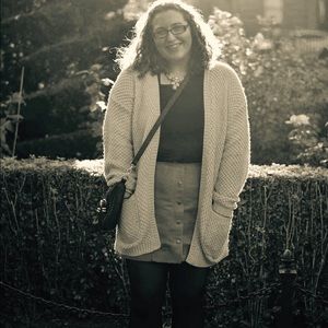 Meet your Posher, Emma