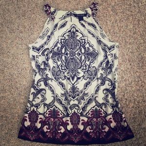 WHITE HOUSE BLACK MARKET tank with silver detail