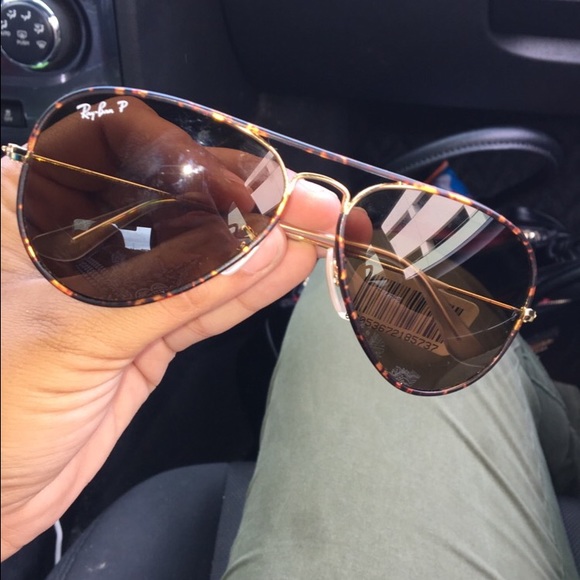 BRAND NEW! RAY BANS 100% AUTHENTIC WITH TAGS! OBO
