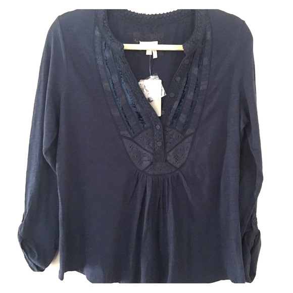 ❤️NWT Meadow Rue Embroidered Navy Blue Top