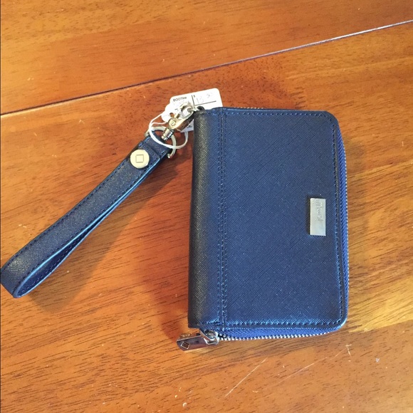 Thirty One Rolling Jewel