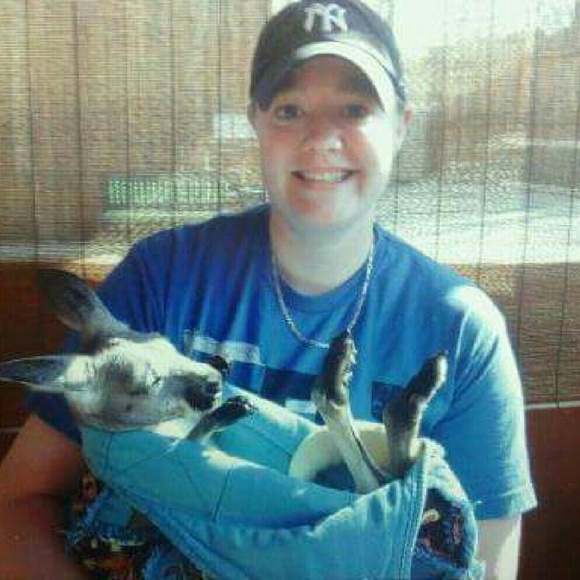 Meet your Posher, Cortney