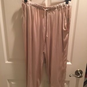 Elizabeth and James silk jogger pants small