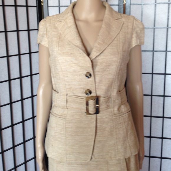 Ann Taylor short sleeve jacket