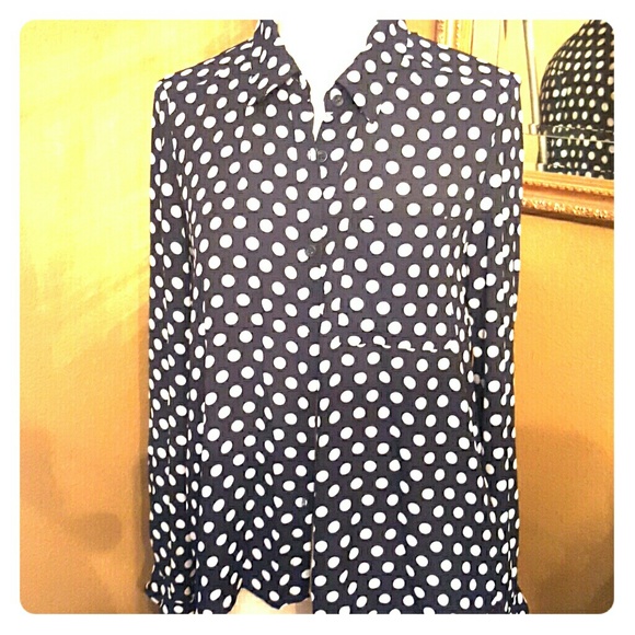 Polka dot button up top from Forever 21 size mediu