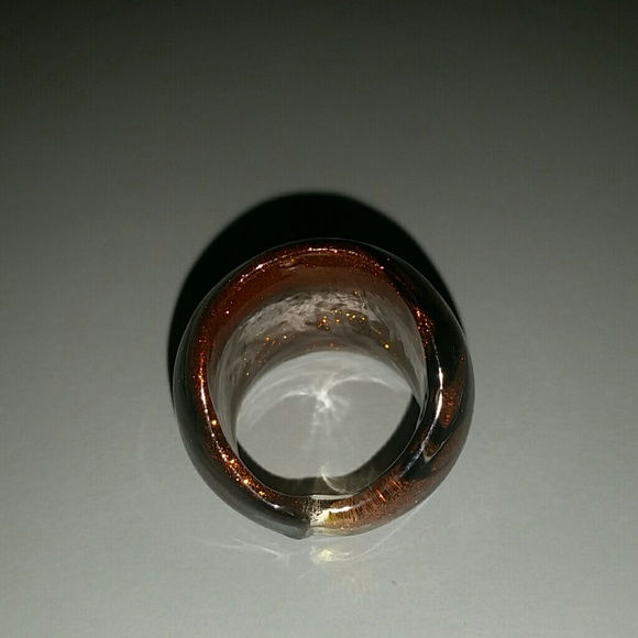 Glass ring - Picture 2 of 3