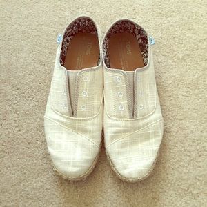 TOMS canvas espadrilles