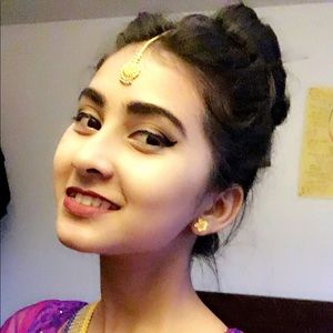 Meet your Posher, Prathana