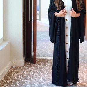 Meet your Posher, Naghim