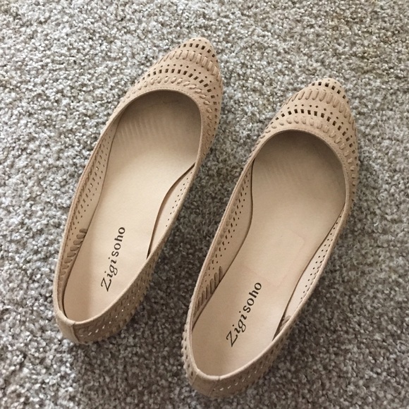 Nude Flats