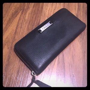 Cole Hana zip around wallet