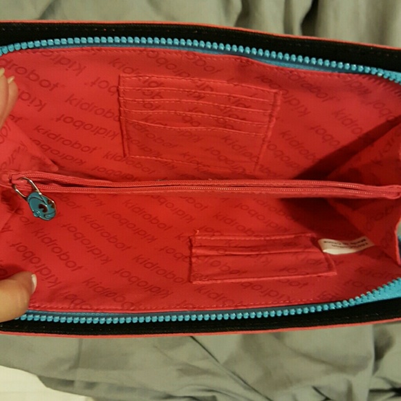 Large kid robot clutch - Picture 3 of 4