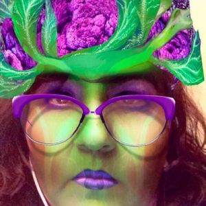 Meet your Posher, Edith