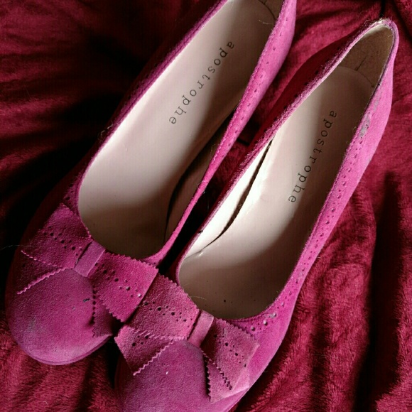 Apostrophe Fuchsia Pink Velvety Heels Size 7.5 - Picture 3 of 5