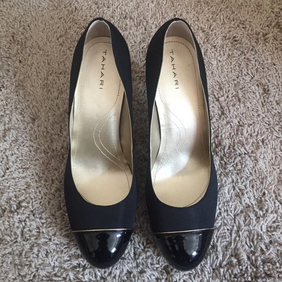 Tahari Black Heels - 8.5 - Laurie