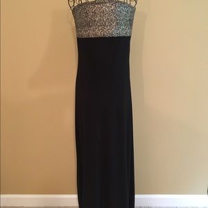 Venus Maxi Dress, NWOT, M
