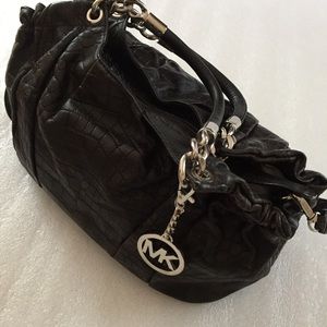 Gorgeous Michael kors shoulder bag- like new!
