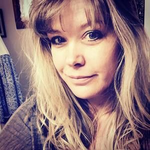 Meet your Posher, Becky