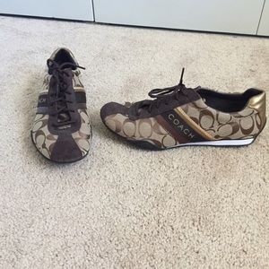 Brown coach tennis shoes