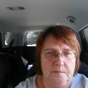 Meet your Posher, Elaine