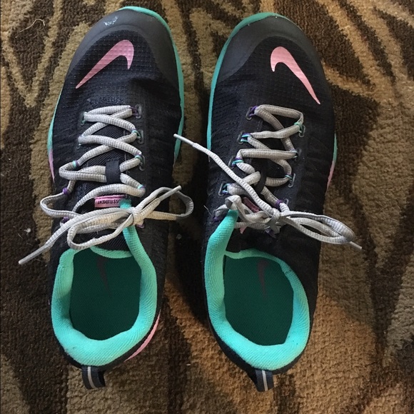 Nike Tennis shoes