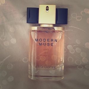 Modern Muse Perfume
