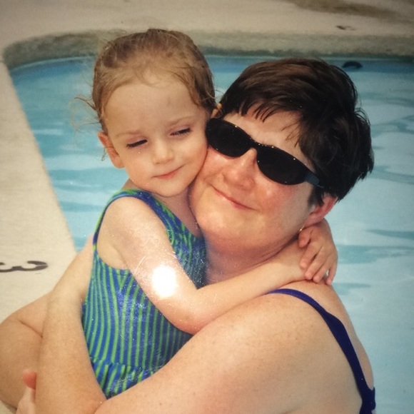 Meet your Posher, Gale