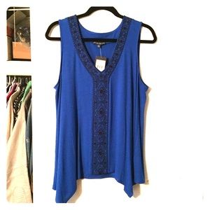 Adrianna Papell sleeveless shirt