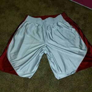 Men's reversible athletic shorts