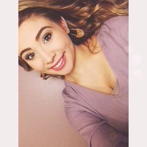 Meet your Posher, Brianna