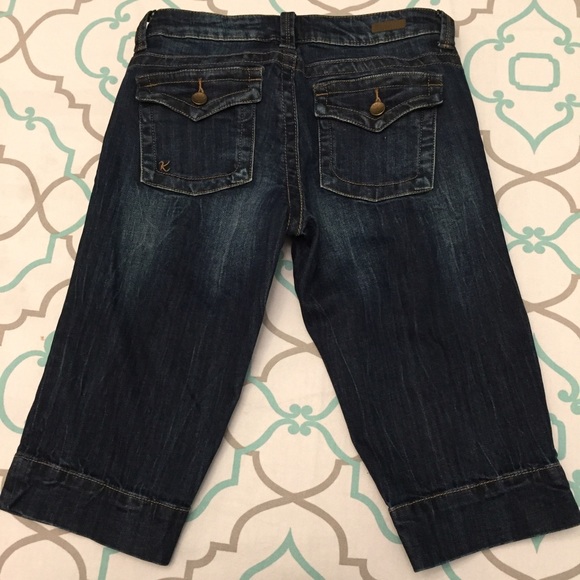 💙👖0 (25) Kut Bermuda Shorts Dark Wash!👖💙 - Picture 2 of 4