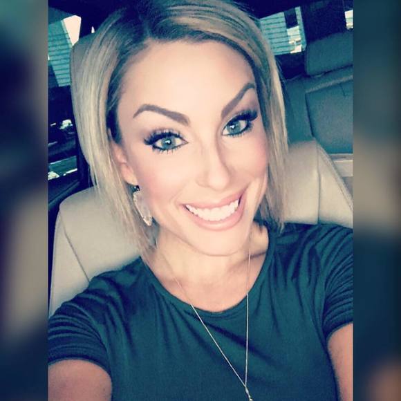 Meet your Posher, Robyn