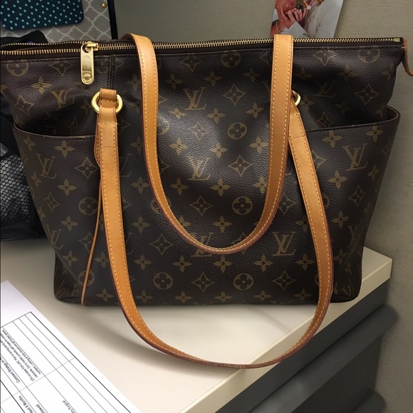 ❌sold❌Louis Vuitton totally MM 👜