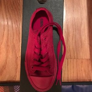 Red Converse
