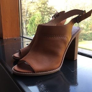 Madewell Marie Sandal in English Leather